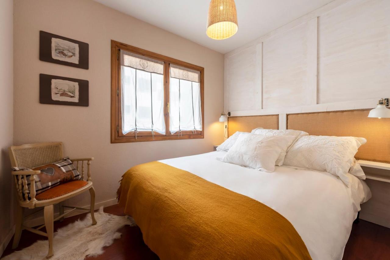 Musales ☆ Apartamento Para 4 Personas Con Ascensor Apartment Sallent De Gallego Exterior photo